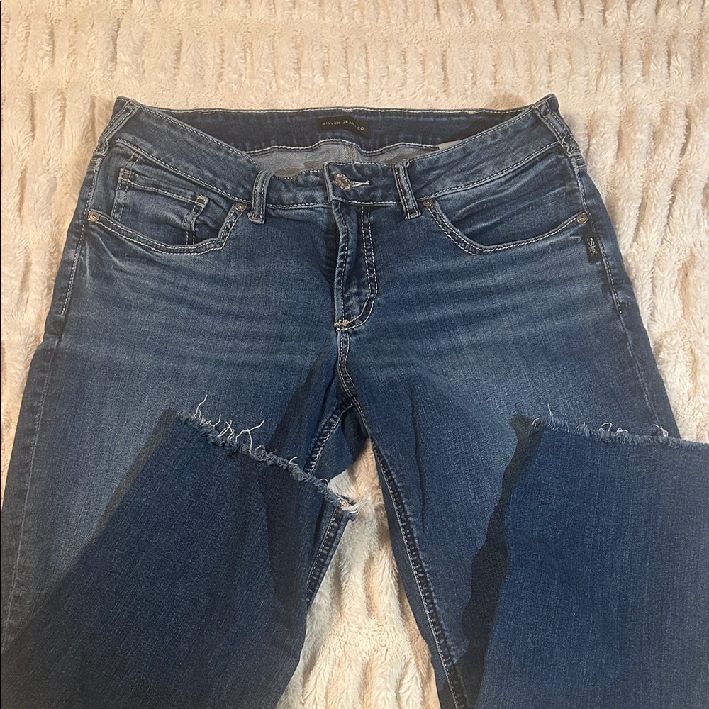 Silver Jeans Women's Britt Capri Blue Denim